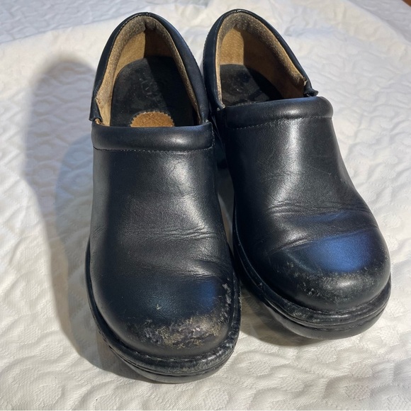 Ariat Clogs Women’s 5.5B Leather Upper Black Slip On Shoes Round Toe Clogs - Picture 2 of 10